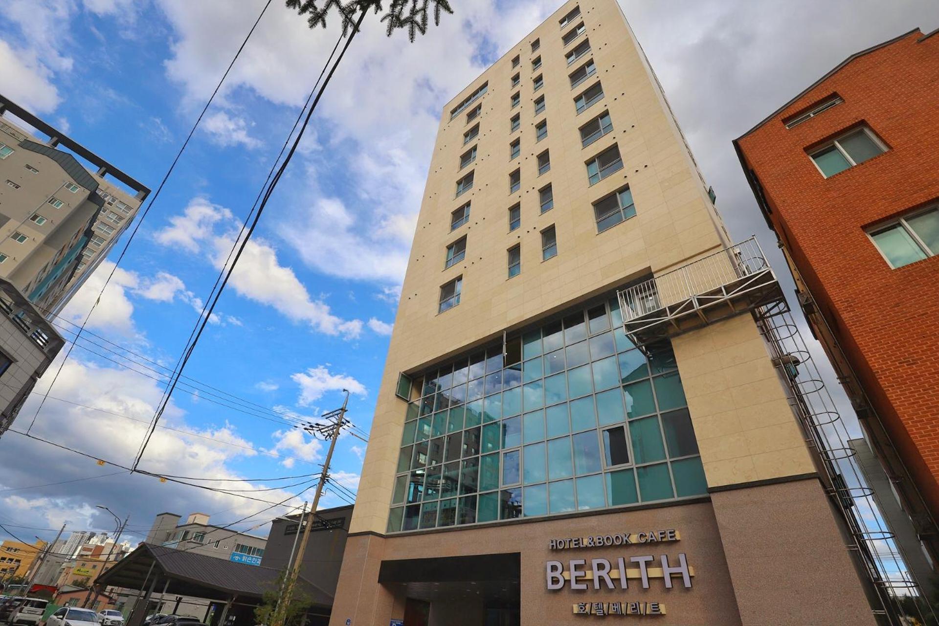 Berith Hotel Sokcho Exterior foto